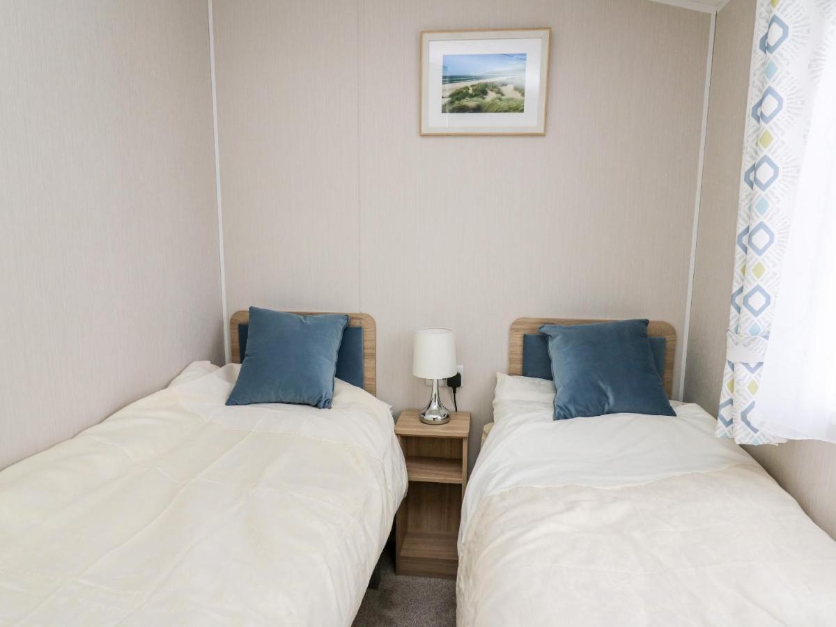 Ystwyth 26 *